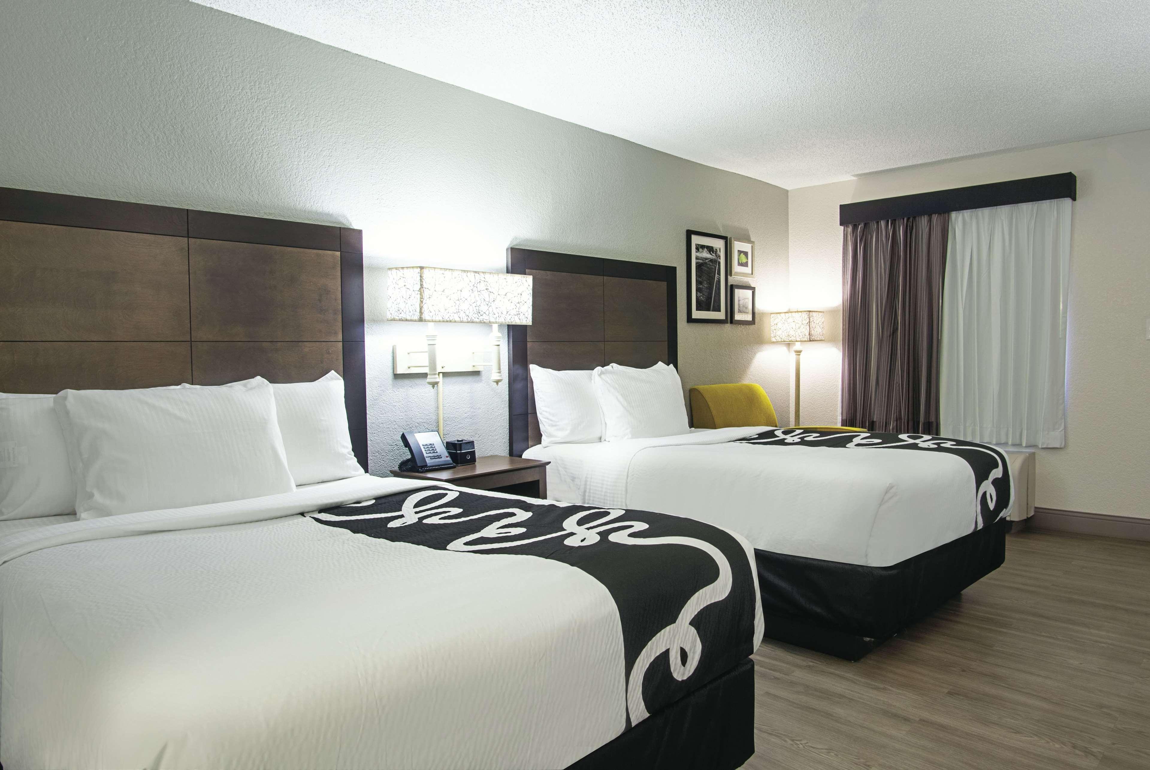 La Quinta Inn By Wyndham West Palm Beach - Florida Turnpike Century Village  Exterior foto