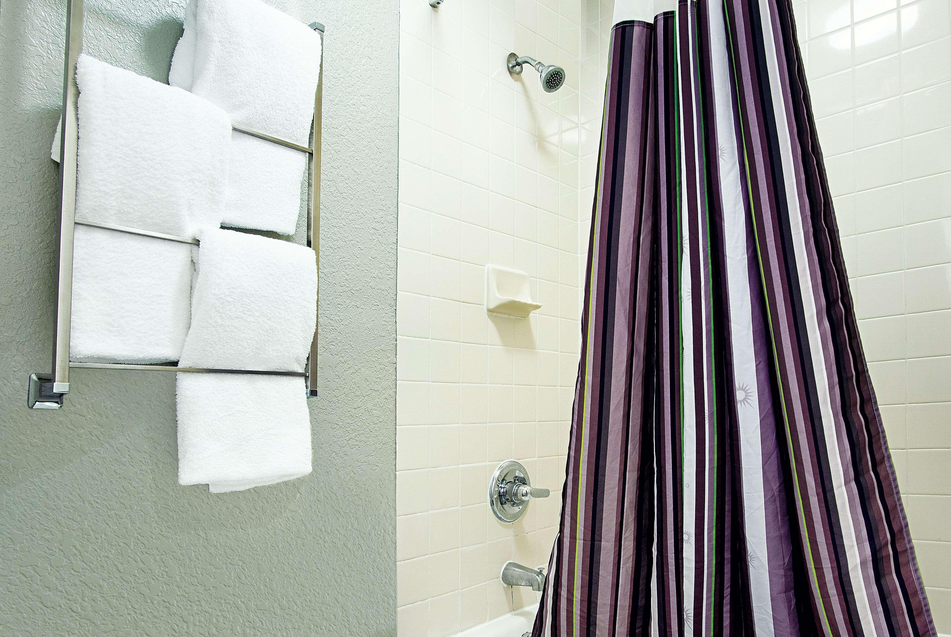 La Quinta Inn By Wyndham West Palm Beach - Florida Turnpike Century Village  Exterior foto